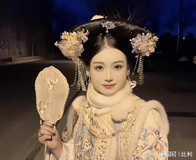 jbo竞博电竞34岁河南村花侯丽丽逝世！前夫带走尸体脑梗前1天清晨下地割麦